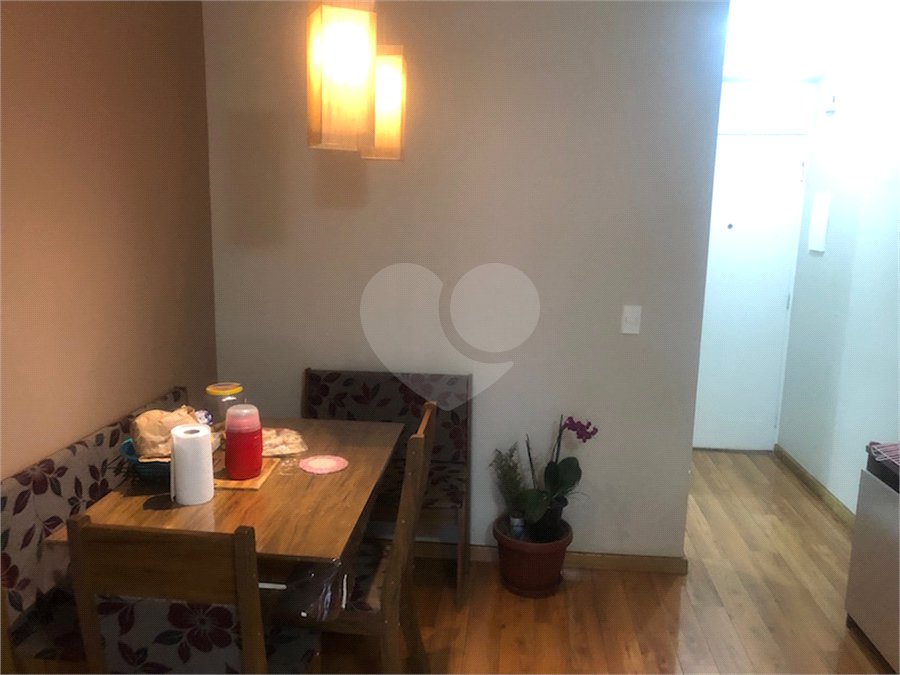 Apartamento à venda com 3 quartos, sendo 1 suíte,  em Jardim Amaralina, São Paulo, SP