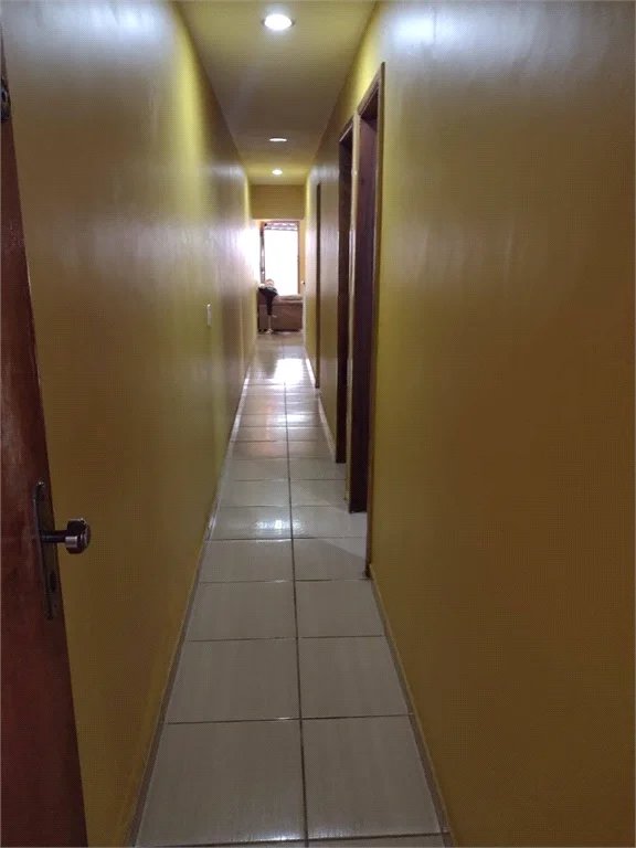 Sobrado à venda com 4 quartos, sendo 1 suíte, em Jardim Maria Luiza, São Paulo, SP