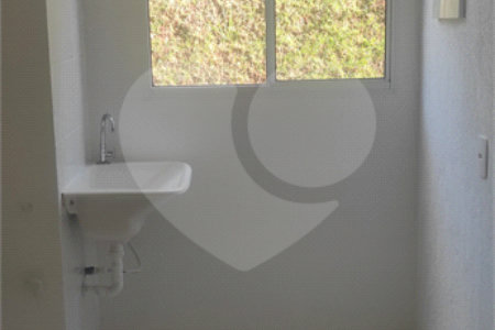 Apartamento à venda com 2 quartos em Jardim Araújo, Votorantim, SP