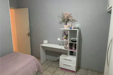Sobrado à venda com 3 suítes em Jardim Ester Yolanda, São Paulo, SP