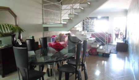 Sobrado à venda com 3 quartos, sendo 1 suíte,  em Vila Dom Pedro Ii, São Paulo, SP