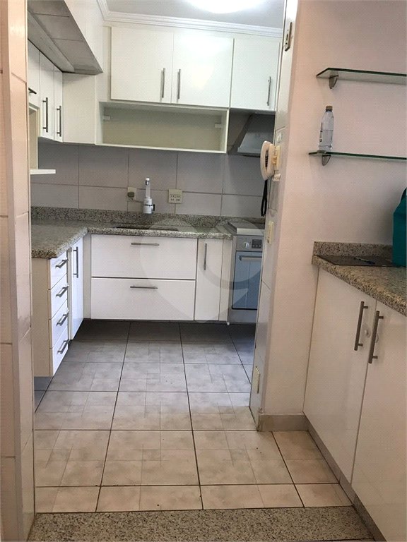 Apartamento à venda com 3 quartos em Jardim Olympia, São Paulo, SP