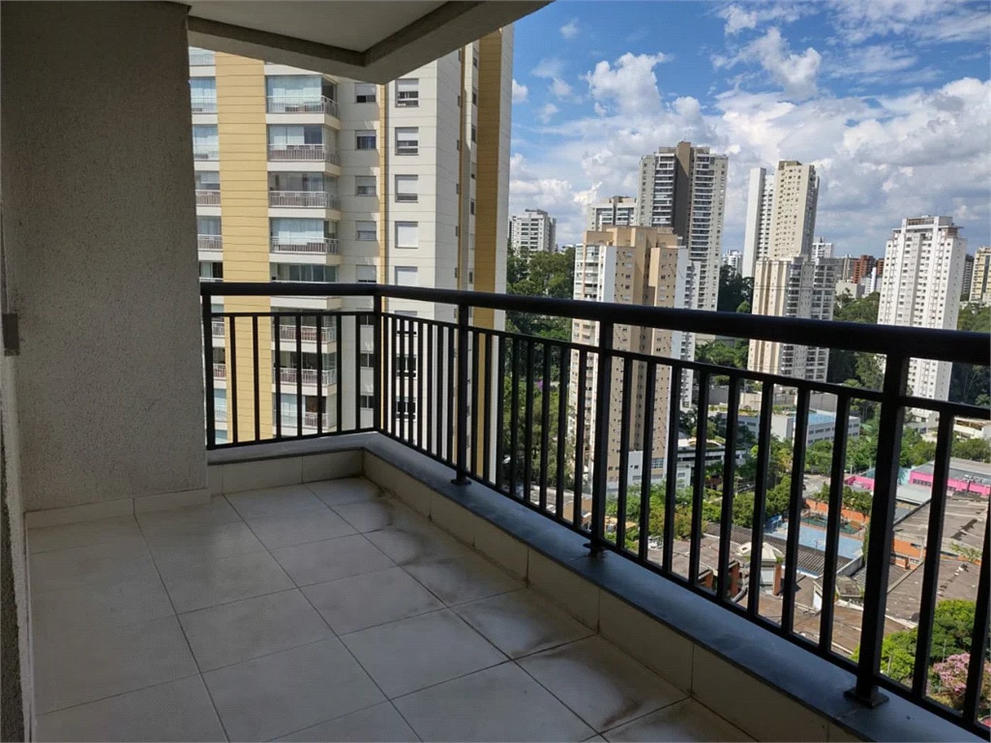 Apartamento à venda com 2 suítes em Vila Andrade, São Paulo, SP
