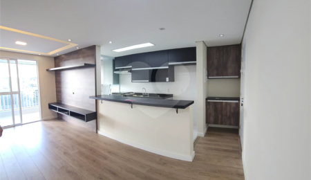 Apartamento à venda com 2 quartos, sendo 1 suíte,  em Vila Maria Alta, São Paulo, SP