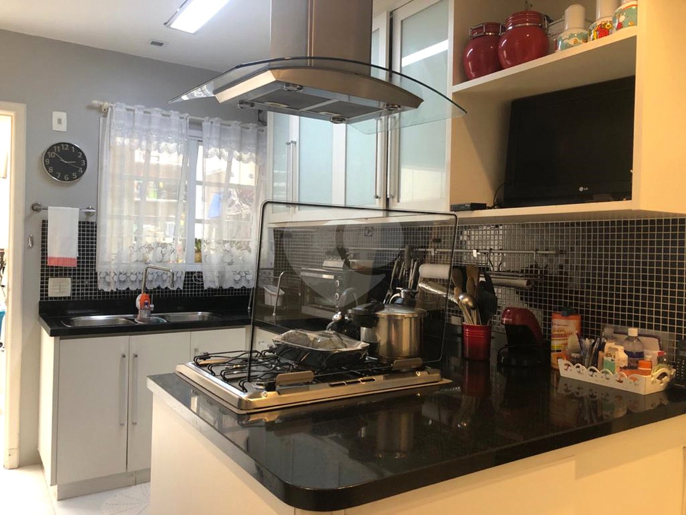 Casa à venda com 4 suítes no condomínio Euroville Place Saint Germain, São Paulo - SP
