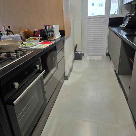 Apartamento à venda com 2 quartos, sendo 1 suíte,  em Loteamento Mogilar, Mogi das Cruzes, SP