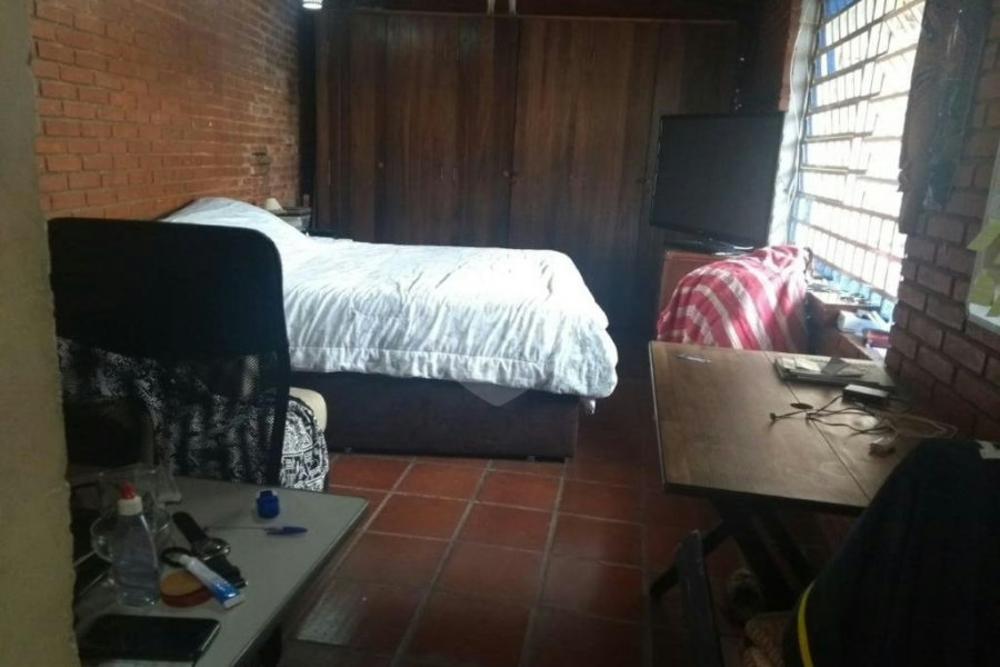 Casa à venda com 3 quartos, sendo 1 suíte, em Jardim São Paulo(zona Norte), São Paulo, SP