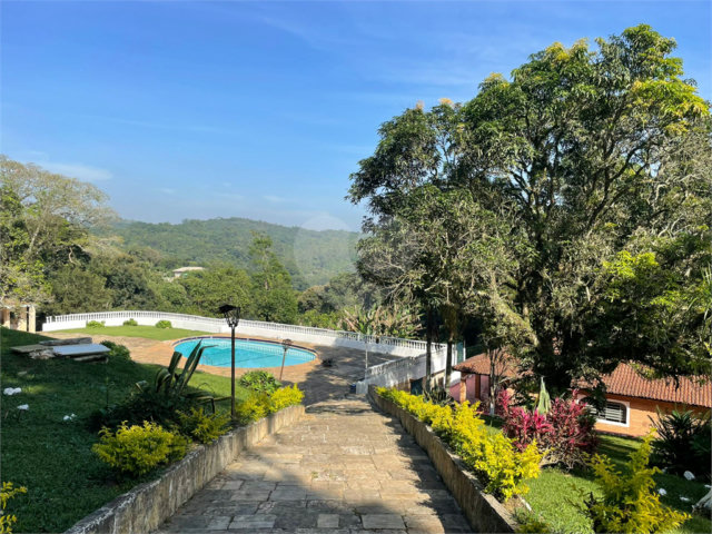 Casa à venda com 4 quartos no condomínio Jardim São Gonçalo, Mairiporã - SP