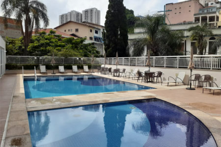 Apartamento à venda com 2 quartos, sendo 1 suíte,  em Vila Leonor, São Paulo, SP