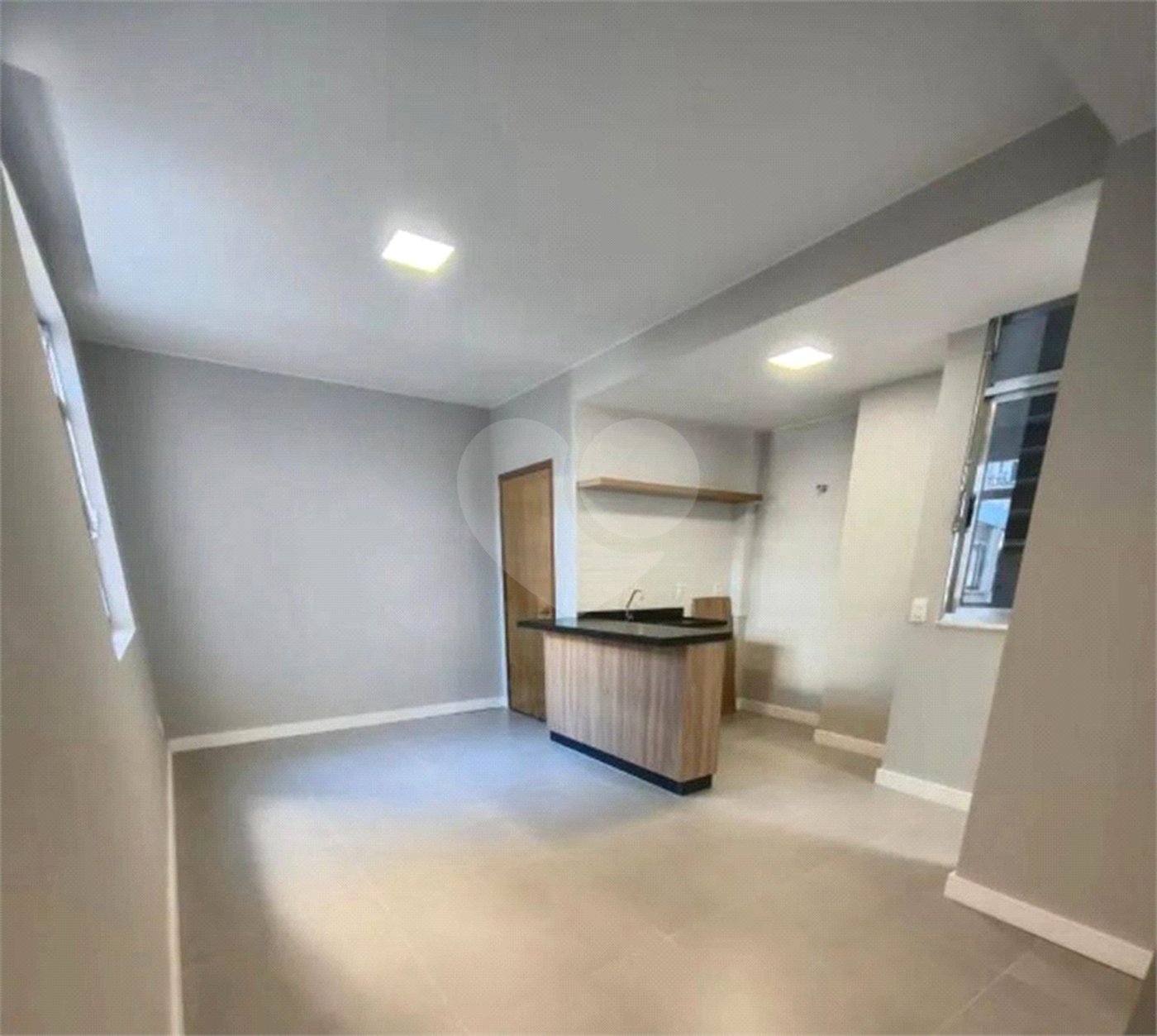 Apartamento à venda com 2 quartos, sendo 1 suíte,  em Maracanã, Rio de Janeiro, RJ