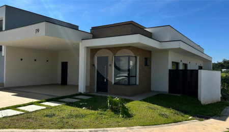 Casa à venda com 4 quartos, sendo 3 suítes,  no condomínio Residencial Mont'alcino, Valinhos - SP