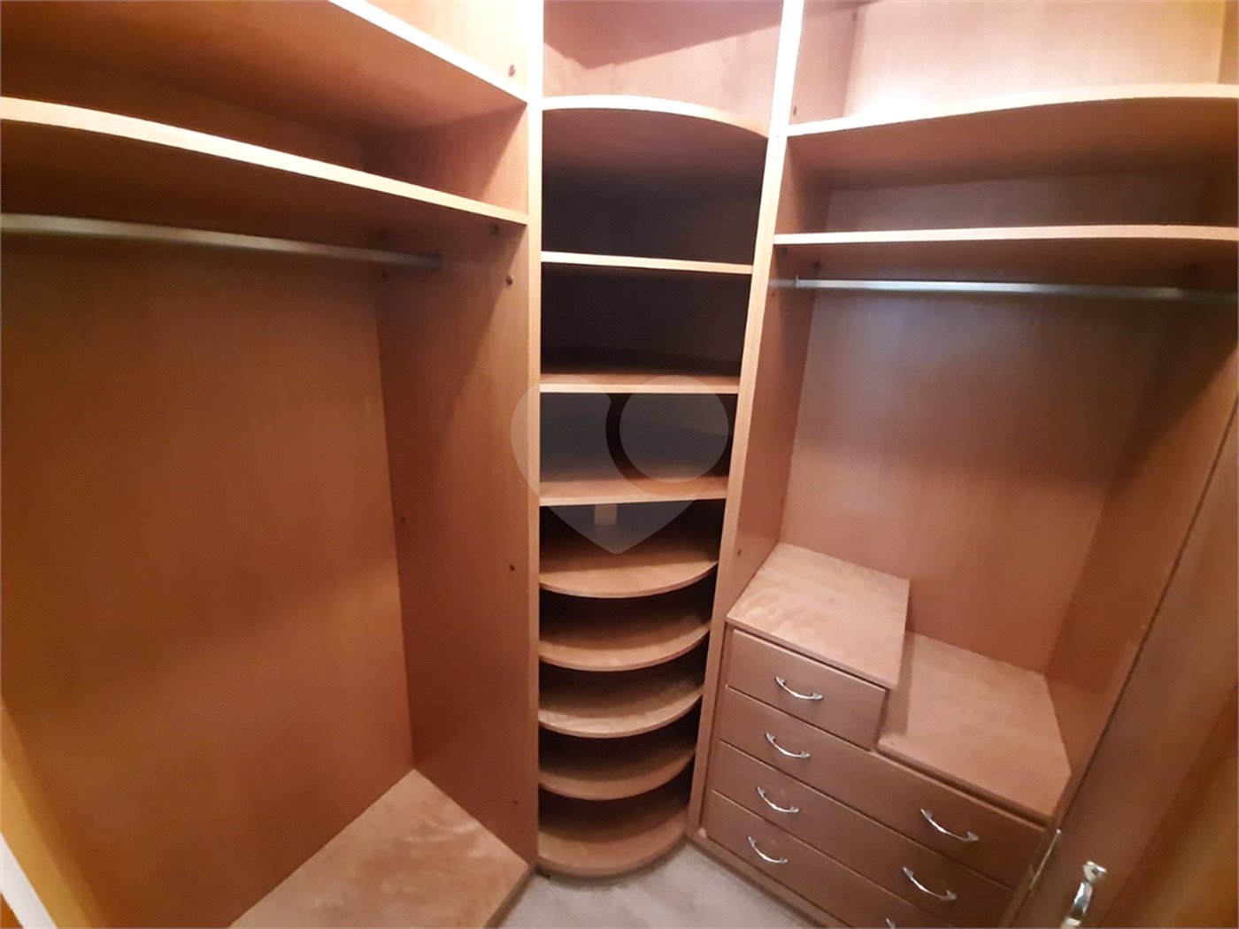Apartamento à venda com 10 quartos, sendo 6 suítes, em Santana, São Paulo, SP