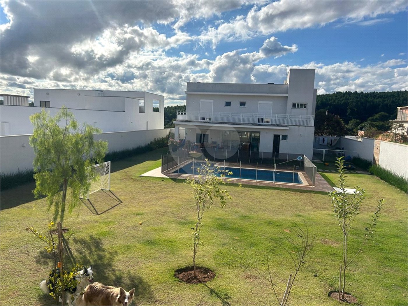 Casa à venda com 3 suítes no condomínio Terras de Lucas, Sorocaba - SP