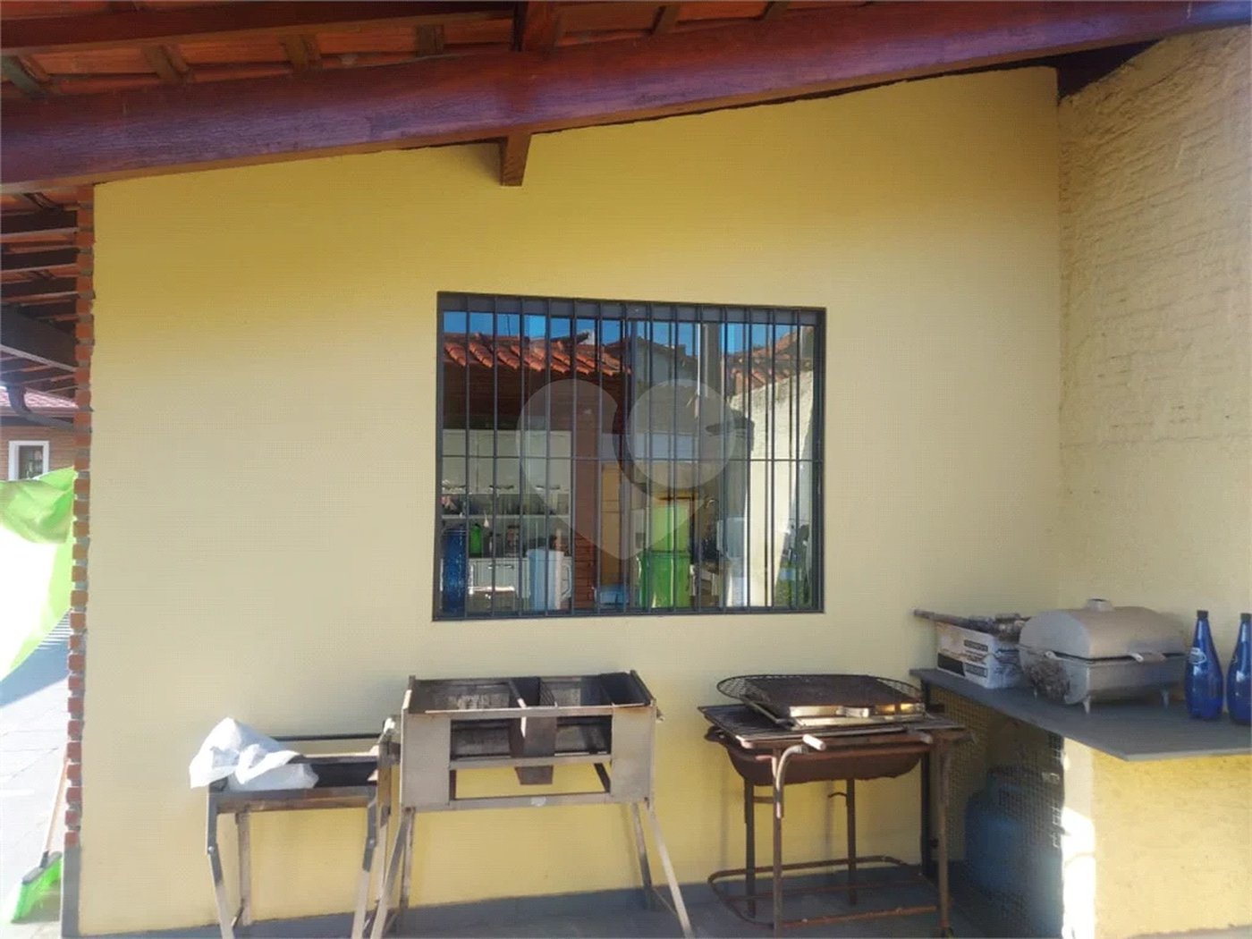 Casa à venda com 3 quartos, sendo 2 suítes,  em Capela, Vinhedo, SP
