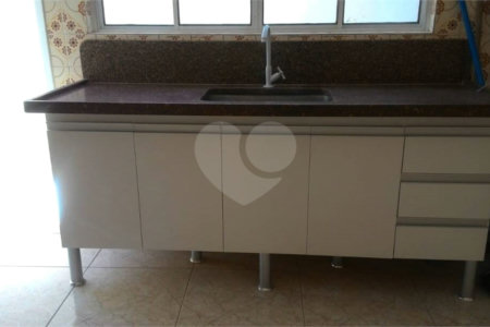 Casa à venda com 3 quartos, sendo 1 suíte, em Vila São Francisco, Suzano, SP