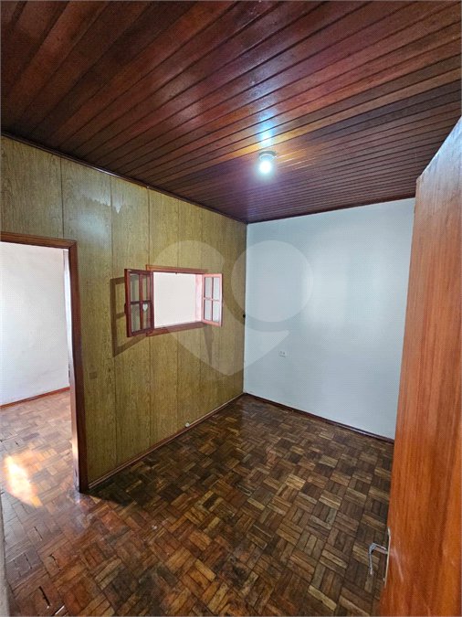 Casa à venda ou para alugar com 5 quartos, sendo 1 suíte, no Centro, Salto, SP