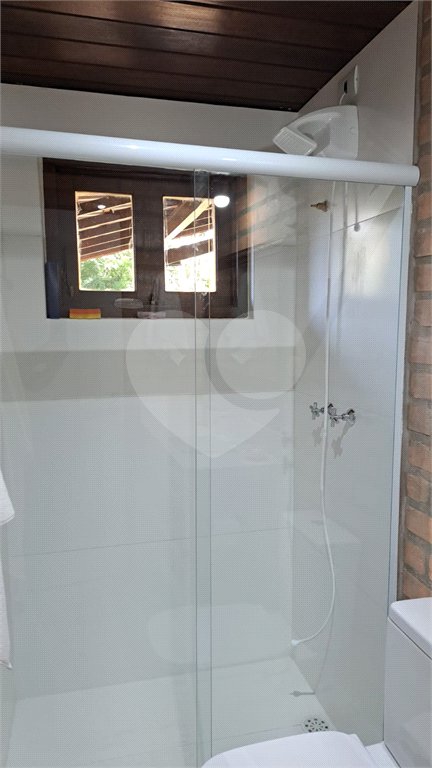 Casa à venda com 3 quartos, sendo 1 suíte, no condomínio Alpes da Cantareira, Mairiporã - SP