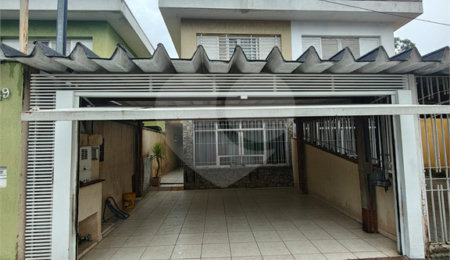 Sobrado à venda com 3 quartos, sendo 1 suíte, em Tremembé, São Paulo, SP