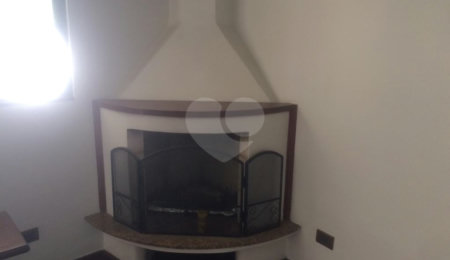 Sobrado à venda com 4 quartos, sendo 3 suítes, em Tremembé, São Paulo, SP