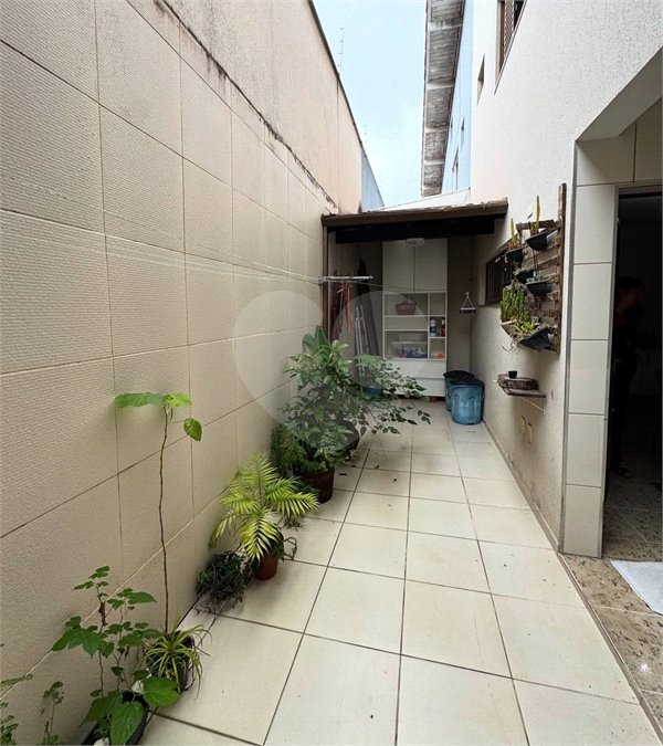 Sobrado à venda com 3 quartos, sendo 1 suíte,  em Mogi Moderno, Mogi das Cruzes, SP