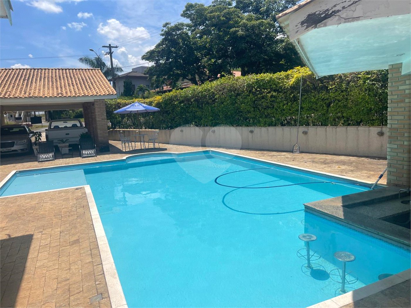 Casa à venda com 3 quartos, sendo 1 suíte,  no condomínio Vale do Lago, Sorocaba - SP
