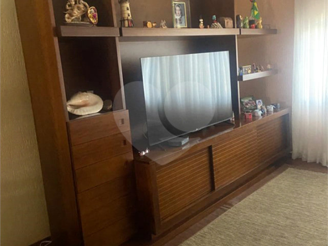 Sobrado à venda com 3 suítes em Tremembé, São Paulo, SP