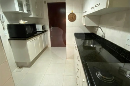 Apartamento à venda com 3 quartos, sendo 1 suíte,  em Jardim Irajá, Ribeirão Preto, SP