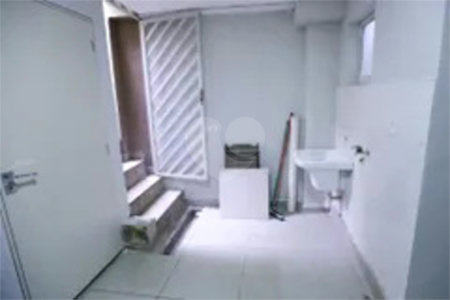 Casa à venda com 3 suítes em Jardim Santo Elias, São Paulo, SP