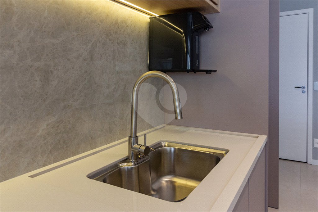 Apartamento à venda com 3 quartos, sendo 2 suítes, em Brooklin, São Paulo, SP