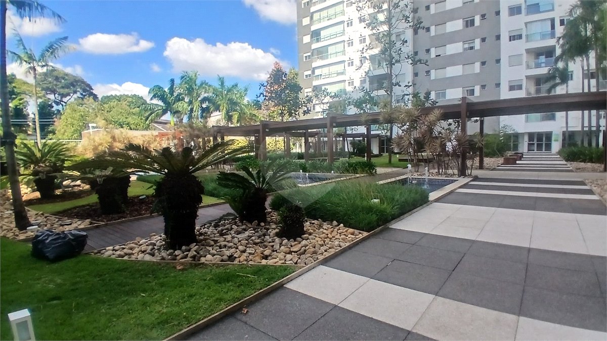 Apartamento para alugar com 2 quartos, sendo 1 suíte, em Vila Anastácio, São Paulo, SP