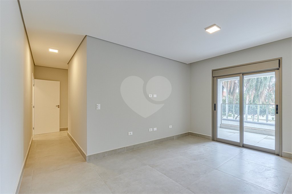 Casa à venda com 4 suítes no condomínio Carmen, São Paulo - SP