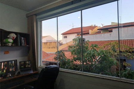 Sobrado à venda com 3 quartos, sendo 1 suíte, em Jardim Regina, Indaiatuba, SP