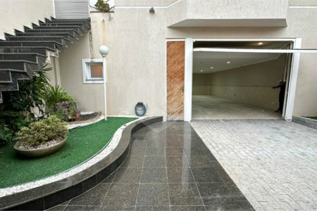 Casa à venda com 4 quartos, sendo 3 suítes, em Vila Galvão, Guarulhos, SP