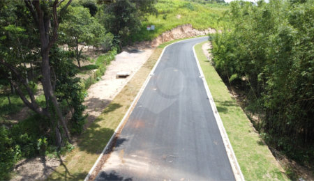 Terreno à venda no condomínio Jardim Steck, Louveira - SP