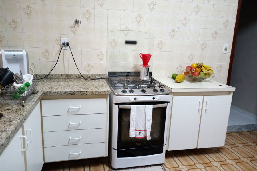 Sobrado à venda com 4 quartos em Horto, São Paulo, SP