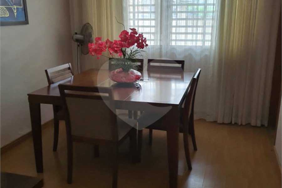 Casa à venda com 2 quartos, sendo 1 suíte, em Tucuruvi, São Paulo, SP