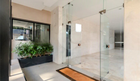 Apartamento à venda com 4 quartos, sendo 1 suíte,  em Jardim Paulistano, São Paulo, SP