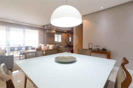 Apartamento à venda com 3 suítes no Centro, São Bernardo do Campo, SP