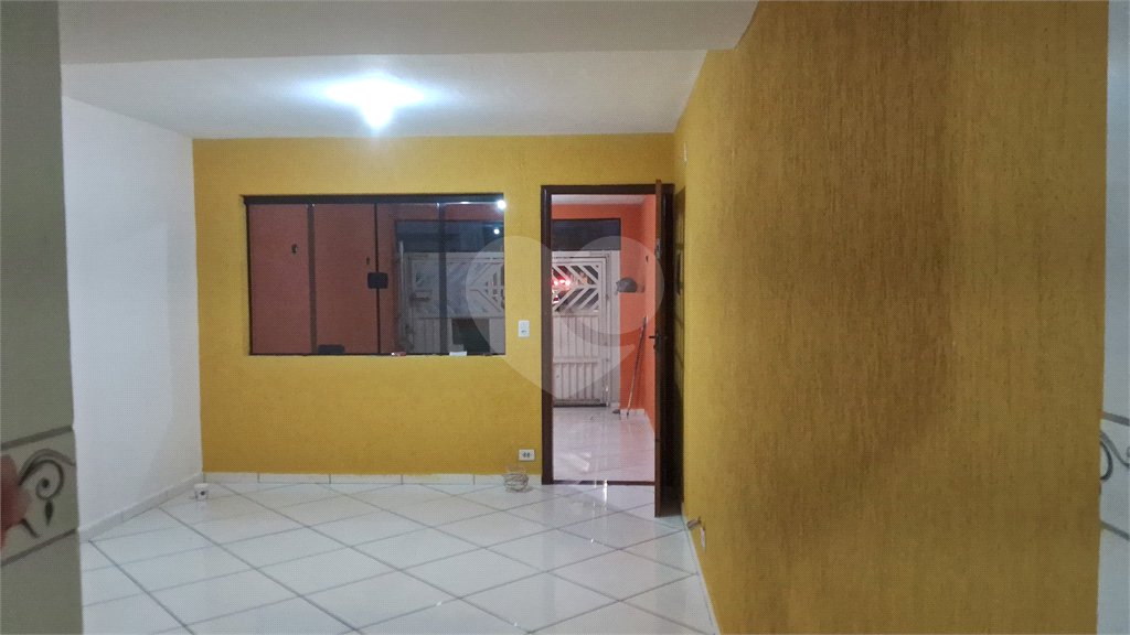 Sobrado à venda com 4 quartos em Vila Aimoré, São Paulo, SP