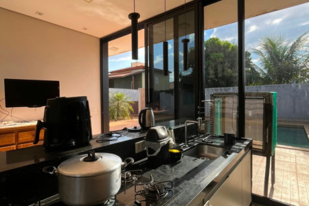 Casa à venda ou para alugar com 4 quartos, sendo 2 suítes,  em Santa Terezinha, Três Lagoas, MS