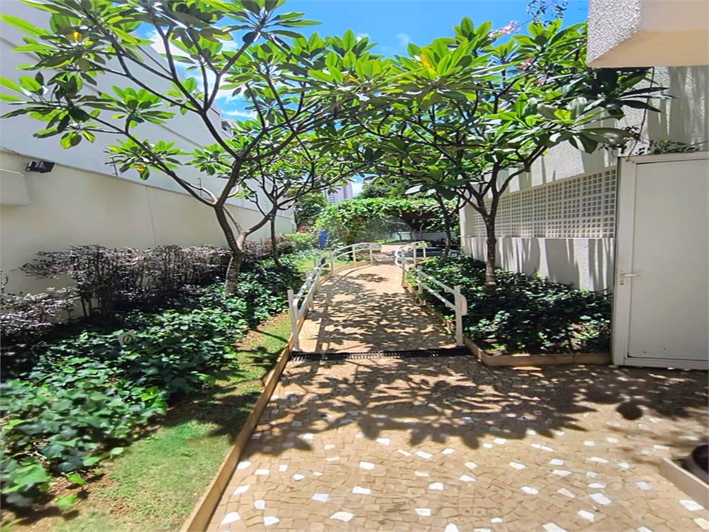 Apartamento à venda com 3 suítes em Vila Ester (zona Norte), São Paulo, SP