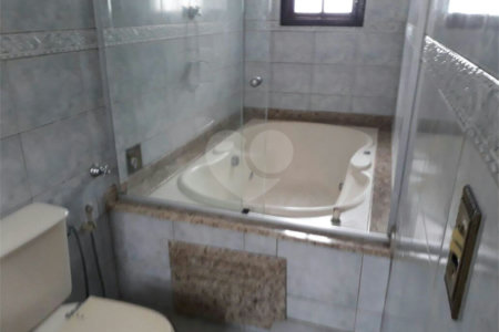 Casa à venda com 3 quartos, sendo 1 suíte, em Jardim Piqueroby, São Paulo, SP