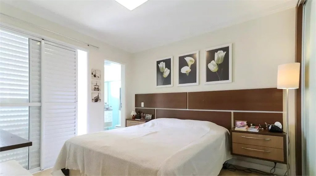 Apartamento à venda com 3 suítes em Vila Ipojuca, São Paulo, SP