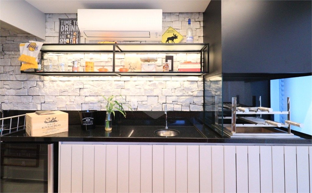 Apartamento à venda com 2 suítes em Indianópolis, São Paulo, SP