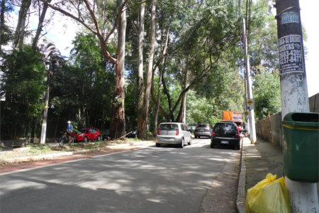 Casa à venda com 5 quartos, sendo 3 suítes, em Vila São Francisco, São Paulo, SP