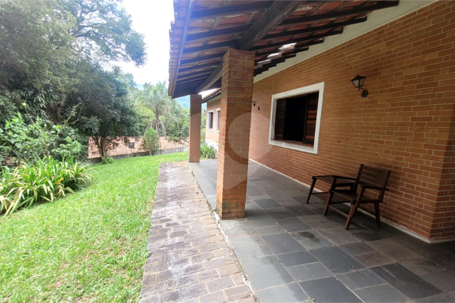Casa Térrea à venda com 4 quartos, sendo 1 suíte, em Serra da Cantareira, Mairiporã, SP