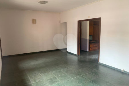 Casa à venda com 4 quartos, sendo 3 suítes, em Jardim Alvorada (zona Oeste), São Paulo, SP
