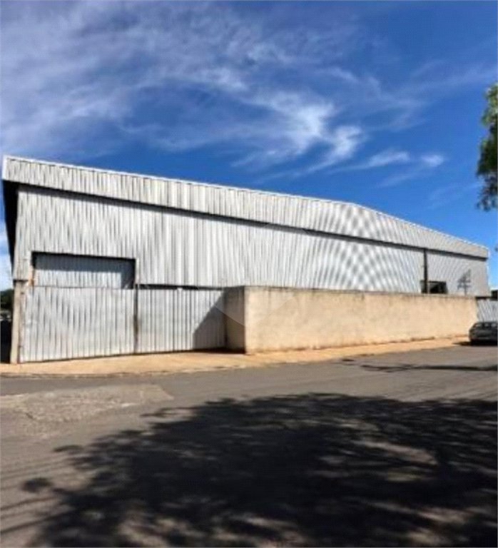 Galpão à venda ou para alugar em III Distrito Industrial, Américo Brasiliense, SP