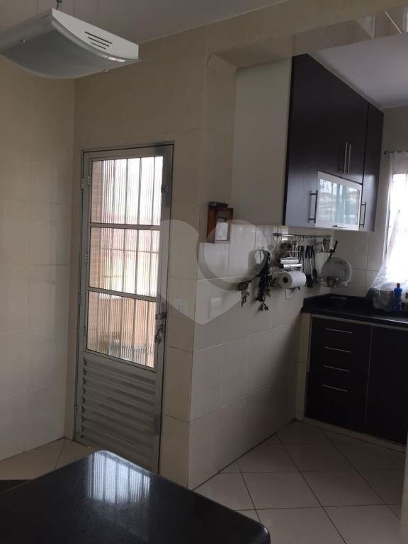Sobrado à venda com 3 quartos, sendo 1 suíte,  em Tremembé, São Paulo, SP