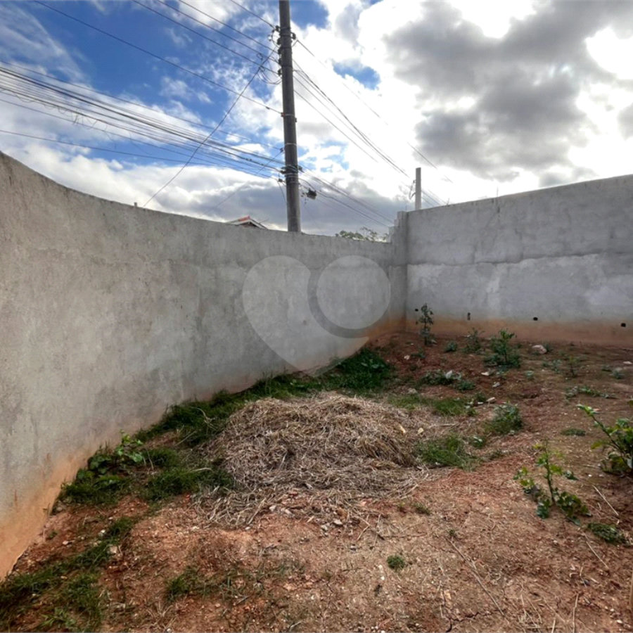 Casa à venda com 3 quartos, sendo 2 suítes, em Vila Suissa, Mogi das Cruzes, SP